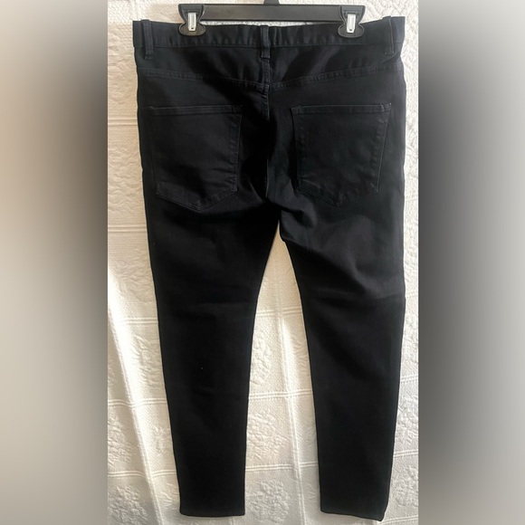 H&M Mens Jeans Size 34 Black NWT New Slim Leg - Picture 2 of 5